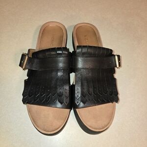 Vionic Black suede sandles